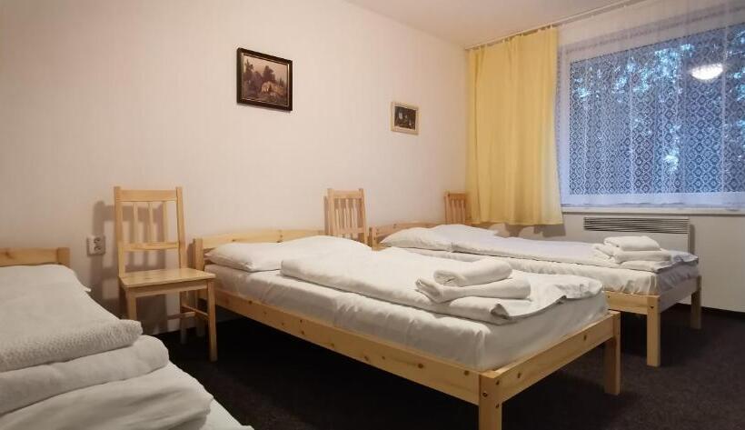 بانگلوی استاندارد, Svratka