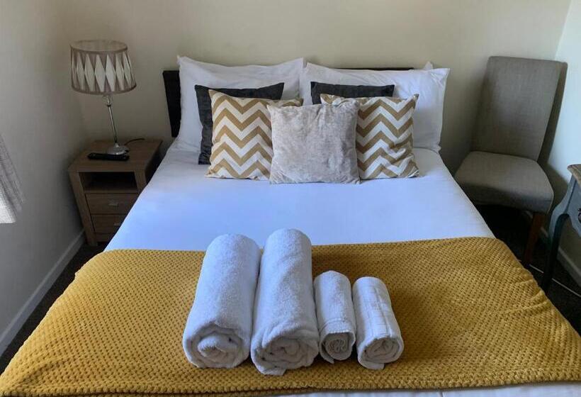 デラックスルーム, The Globe Inn