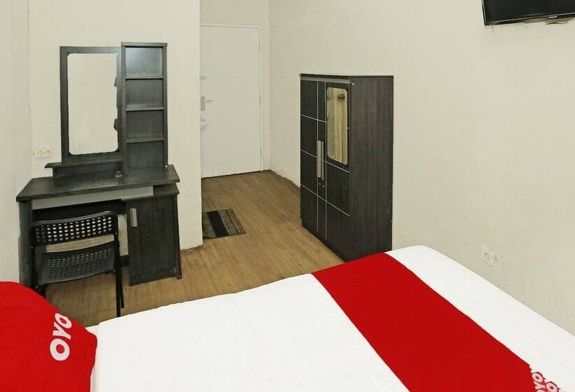 Номер Deluxe, Collection O Sky Airlines Near Mandaya Royal Hospital