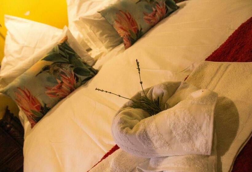 اتاق لوکس, Hidden Gem Art Guesthouse , One Of A Kind