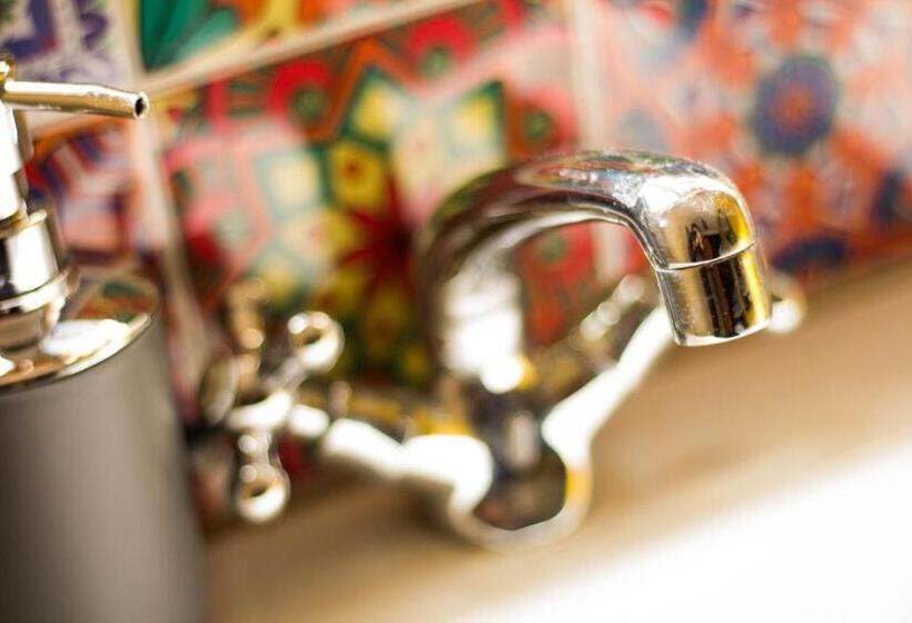 اتاق استاندارد با چشم‌انداز باغ, Hidden Gem Art Guesthouse , One Of A Kind