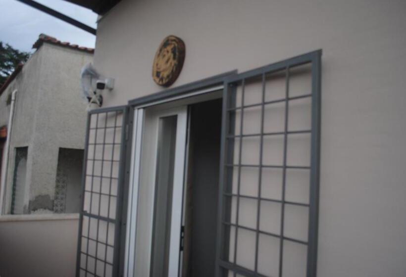 패밀리 스튜디오, Big Mama Jungle Rooms