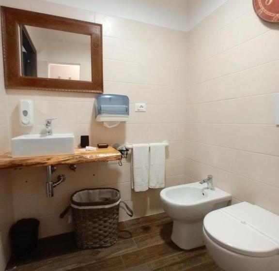 디럭스 룸, Big Mama Jungle Rooms