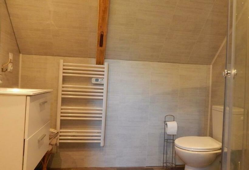 スタンダードルーム, Les Chambres De L'escotais