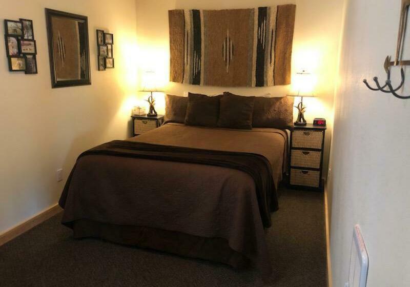 キャビン, Alpaca Inn