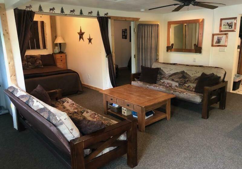 キャビン, Alpaca Inn