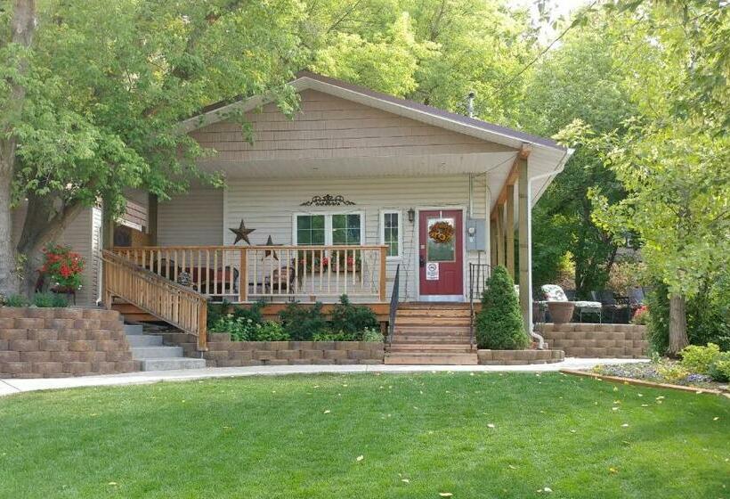 キャビン, Alpaca Inn