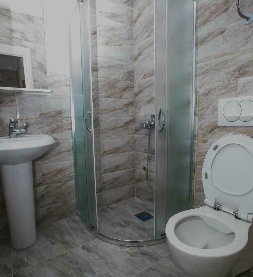 חדר סטנדרט, Dapčević