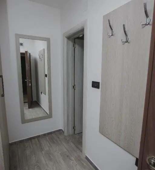 آپارتمان 1 خوابه با تراس, Dapčević
