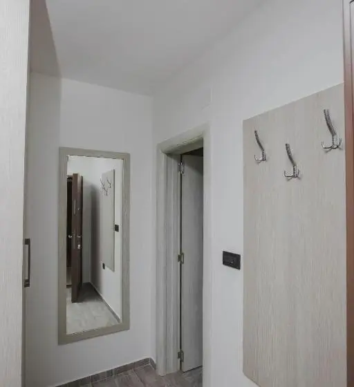 آپارتمان 1 خوابه با تراس, Dapčević