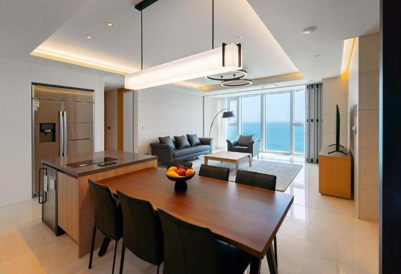 小型套房带海景, Grand Lct Residence