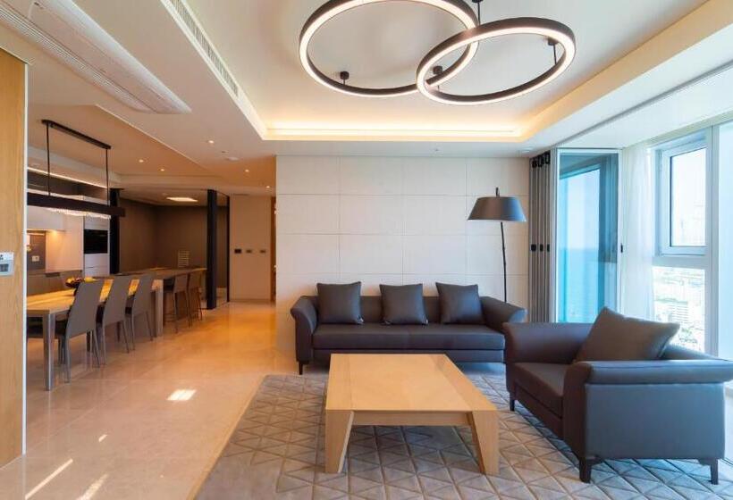 带海景的高级套房, Grand Lct Residence