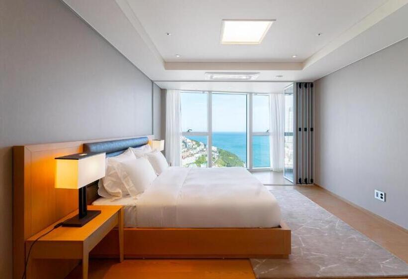 带海景的高级套房, Grand Lct Residence