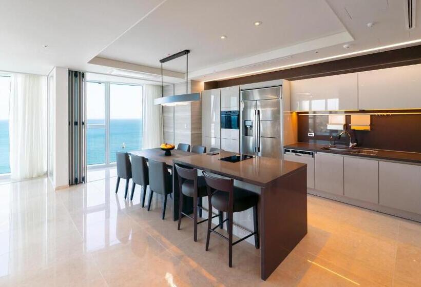 海景套房, Grand Lct Residence