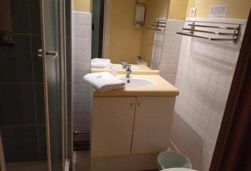 트리플 클래식 룸, Home Des Pins Sarl