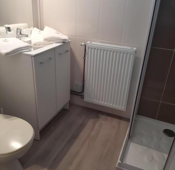 패밀리 룸 가든 전망, Home Des Pins Sarl