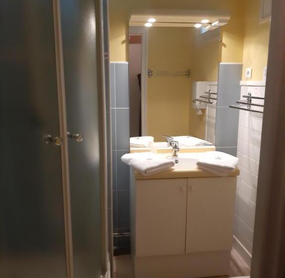 4인용 스탠다드 룸, Home Des Pins Sarl