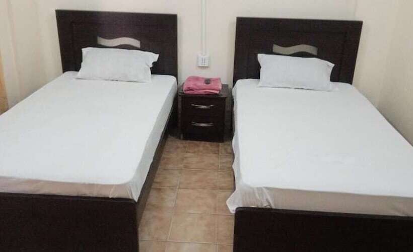 اتاق لوکس, Autobahn Guest House