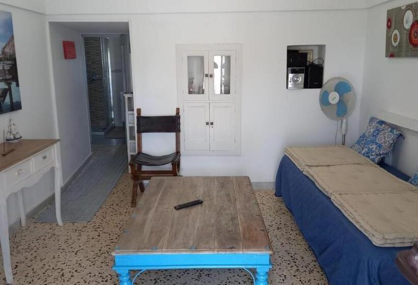 اتاق خانوادگی, Casa Bianca Alme