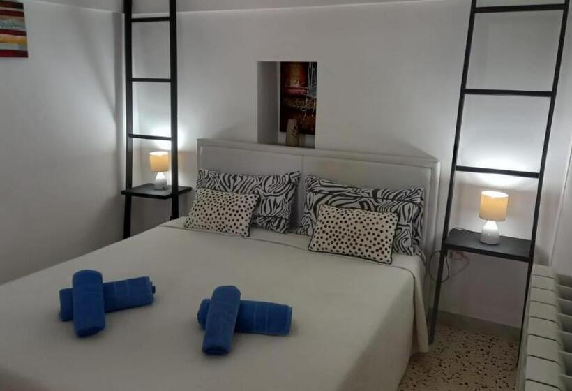 اتاق خانوادگی, Casa Bianca Alme