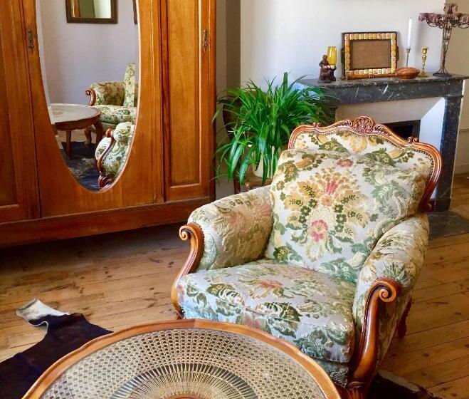 חדר סטנדרט חדר אמבטיה משותף, Orfenor