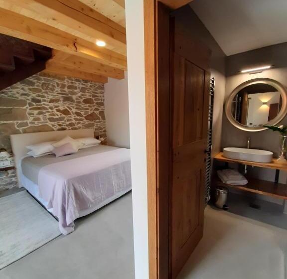 اتاق سوپریور خانوادگی, Dvor Vipolže