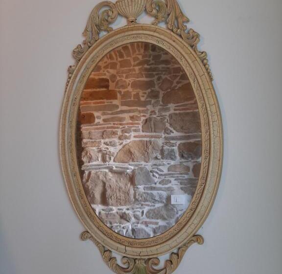 سوییت اجرایی, Dvor Vipolže