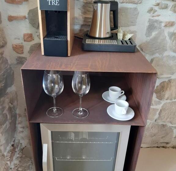 سوییت اجرایی, Dvor Vipolže