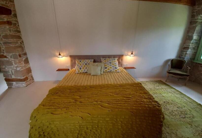 سوییت اجرایی, Dvor Vipolže