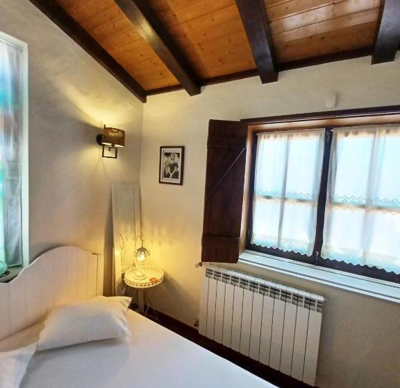 غرفة أساسية, Refugio Das Artes