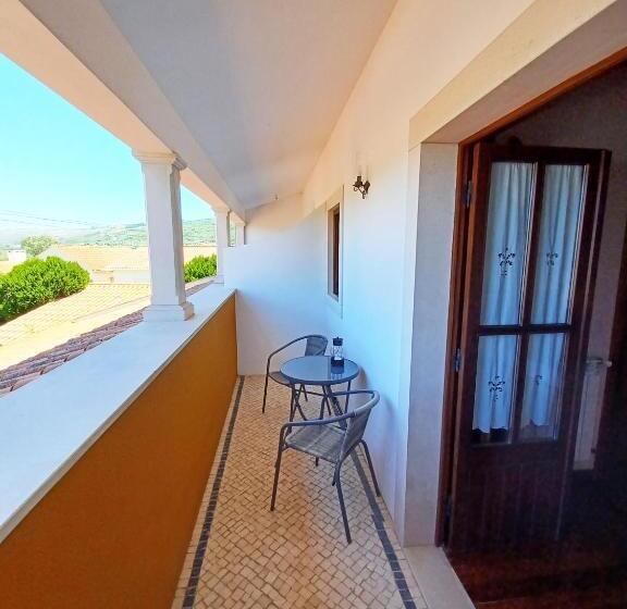 غرفة قياسية مزوَّدة بشُرفة, Refugio Das Artes