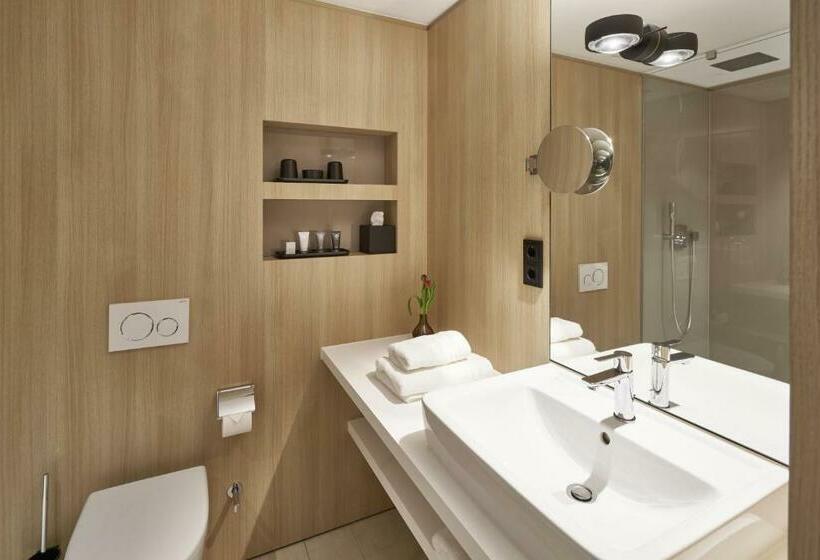 חדר דלוקס עם מרפסת נוף לים, Misan