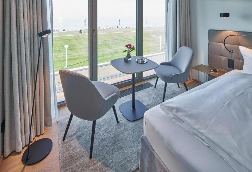 סוויטת ג'וניור נוף לים, Misan