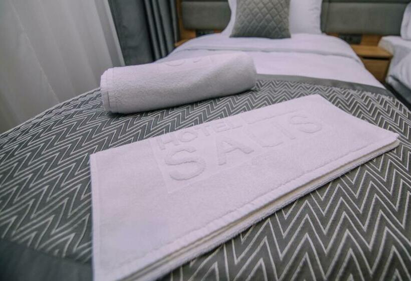 آپارتمان لوکس 1 خوابه, Salis