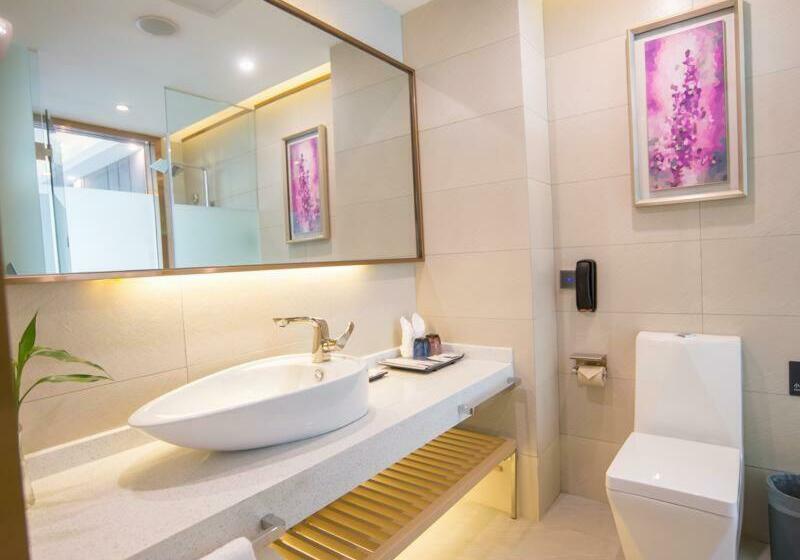 キングサイズベッドのデラックスルーム, Lavande Hotel Bazhong Fortune Center