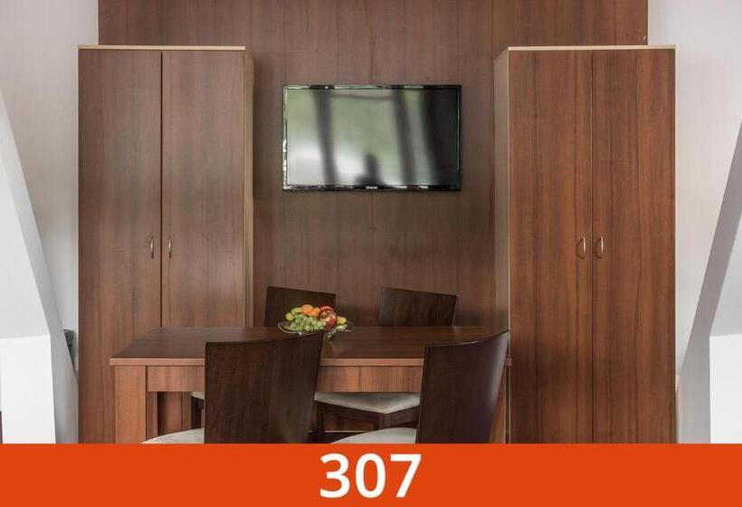 수피리어 트리플 룸, Sisi Pension