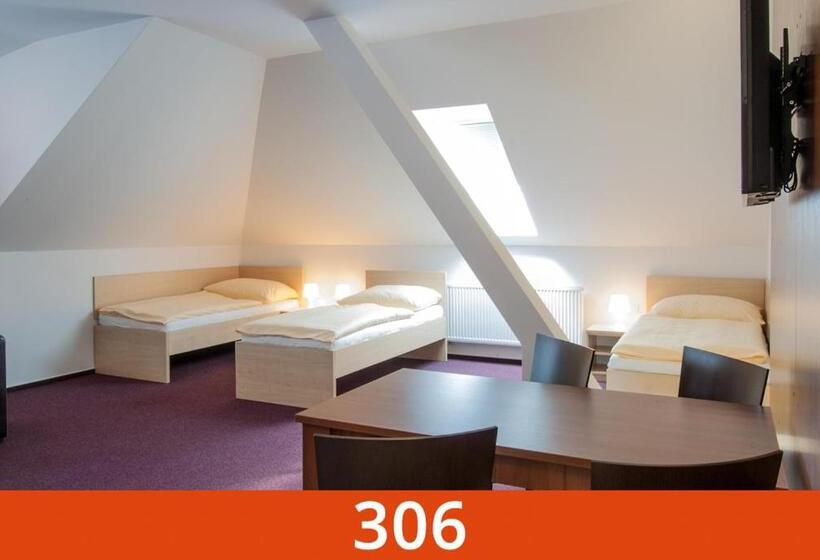 수피리어 트리플 룸, Sisi Pension