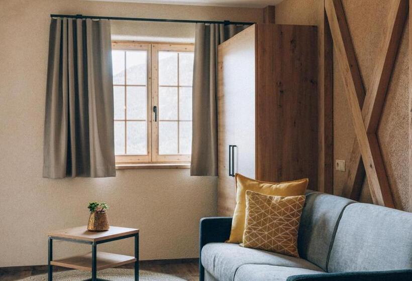 Апартаменты 1 Спальня, Burg1990