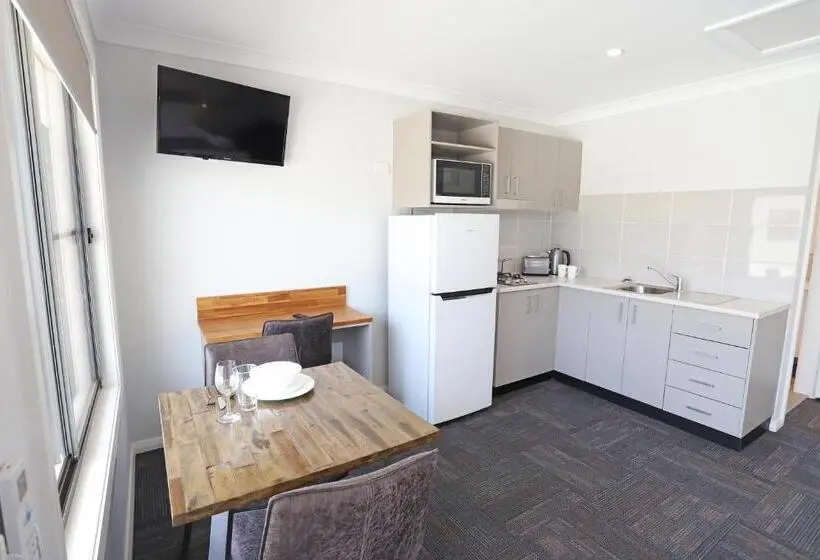 اتاق استاندارد سه نفره, Eastend Studio Apartments