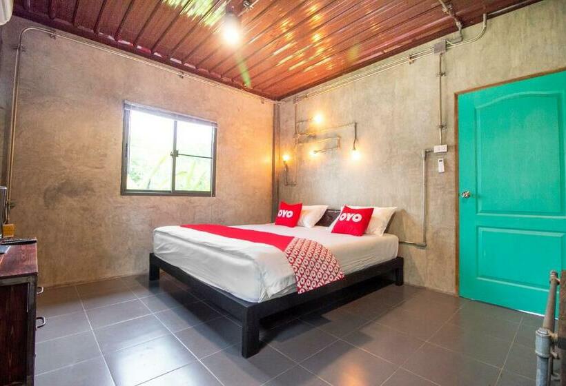 Люкс 2 Спальни, Oyo 999 Baan Pak Rom Ruen