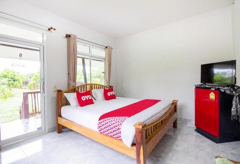 Номер Deluxe, Oyo 999 Baan Pak Rom Ruen