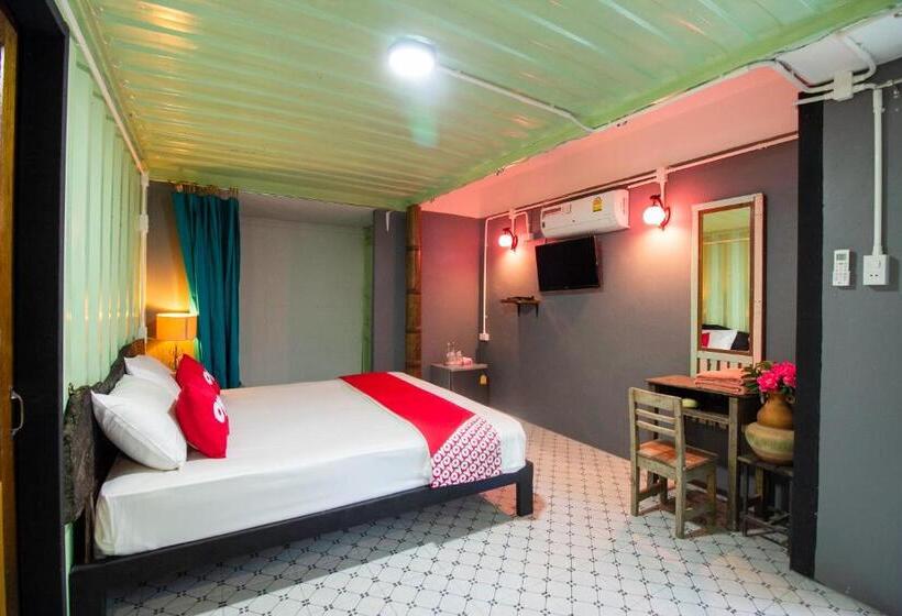 Номер Deluxe Кровать Кинг, Oyo 999 Baan Pak Rom Ruen