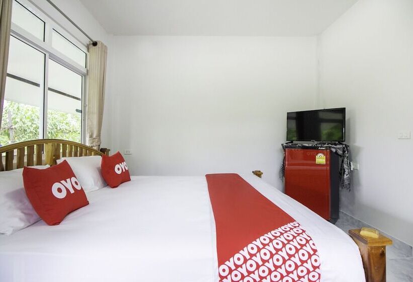 Номер Deluxe, Oyo 999 Baan Pak Rom Ruen