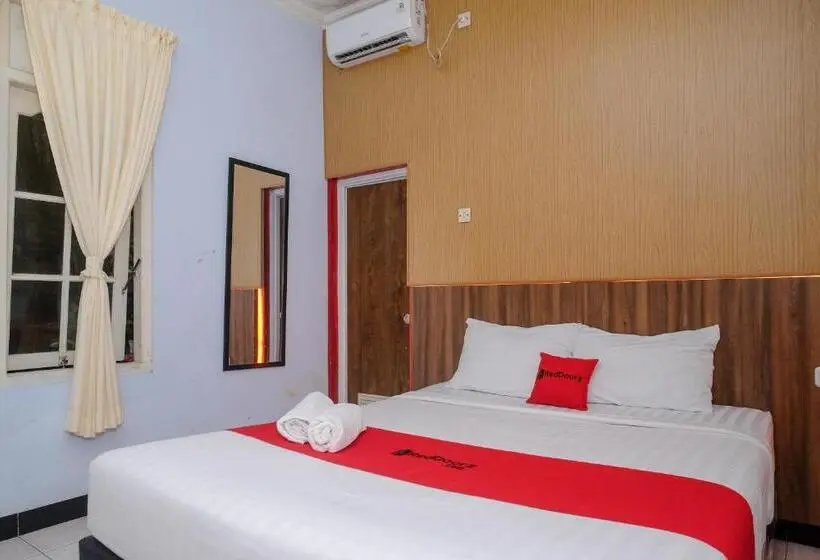 Deluxe-huone, Reddoorz At Pondok Eyang Obi Sleman