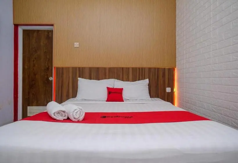 Deluxe-huone, Reddoorz At Pondok Eyang Obi Sleman