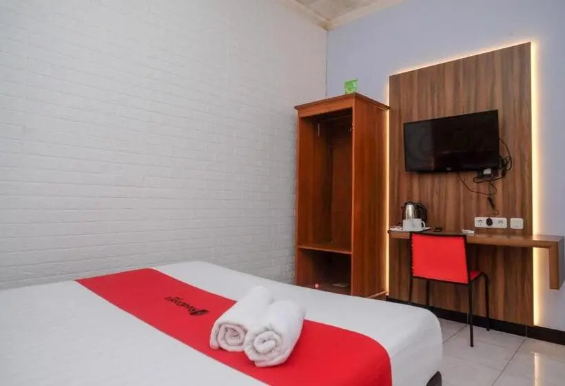 Deluxe-huone, Reddoorz At Pondok Eyang Obi Sleman