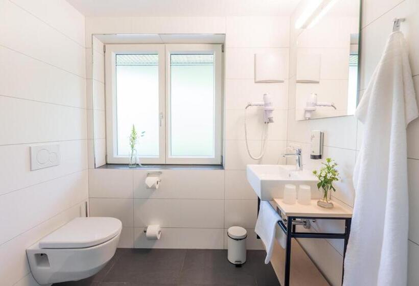 Apartamento 1 Quarto com Balcão, & Restaurant Muhlengluck