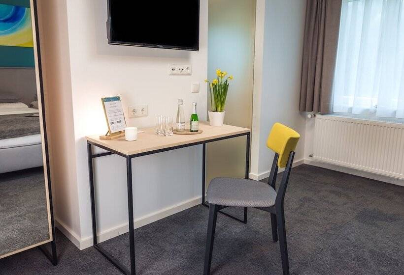 Apartamento 1 Quarto com Balcão, & Restaurant Muhlengluck