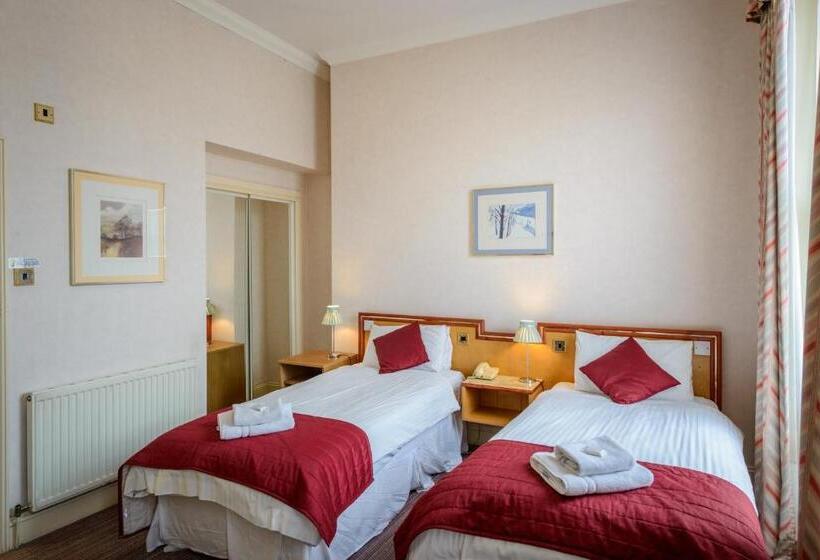 غرفة قياسية, Russell