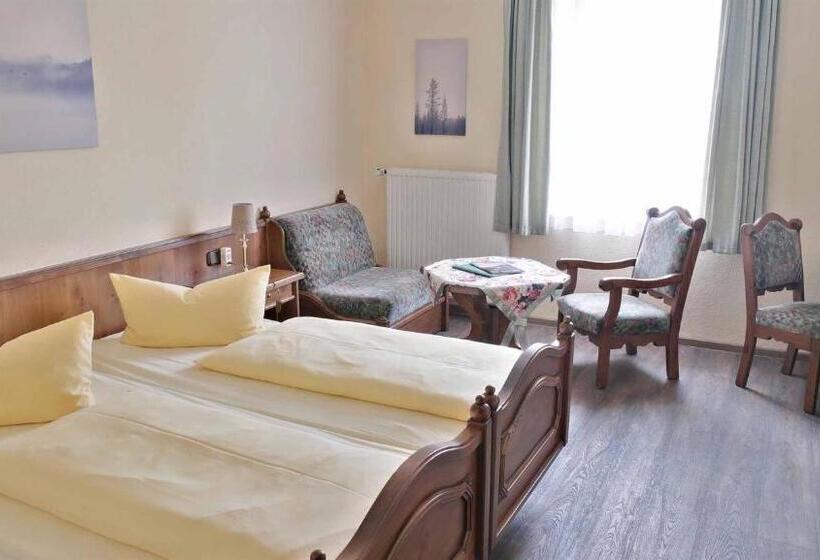 スタンダードルーム, Und Restaurant Rittergut Kreipitzsch